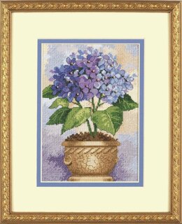 Dimensions Gold Petite: Counted Cross Stitch Kit: Hydrangea in Bloom - 13 x 18cm