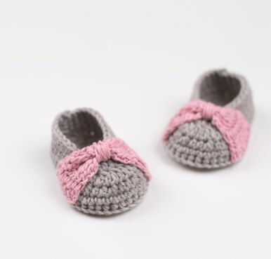 Bow Booties - Crochet Baby Booties/ Shoes