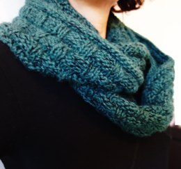Woven Look Cowl