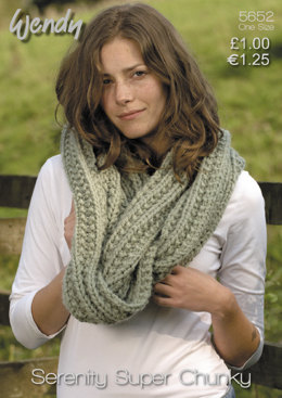 Cowl in Wendy Serenity Super Chunky - 5652