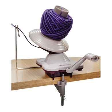 Knitting yarn ball winder