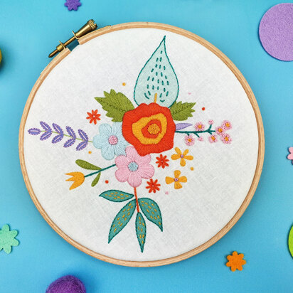 Oh Sew Bootiful Spring Flowers Printed Embroidery Kit