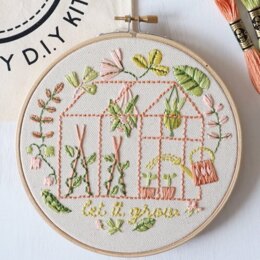 The Modern Crafter Let it Grow Embroidery Kit - 6in