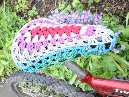 Crochet Bike Seat Cover, YarnBomb