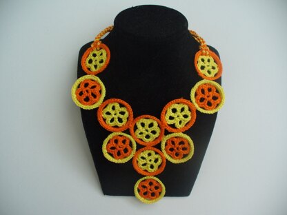Round Flower Motifs Crochet Necklace